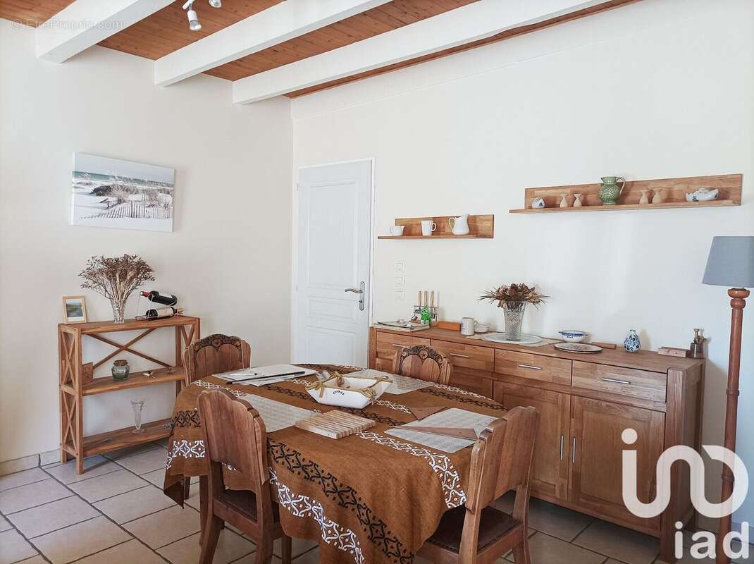 Photo 4 - Maison à CORME-ROYAL