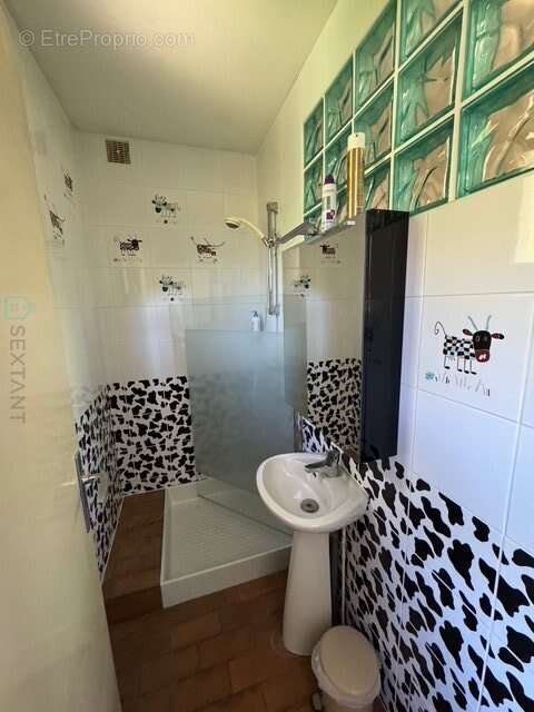 Maison à FOLLAINVILLE-DENNEMONT