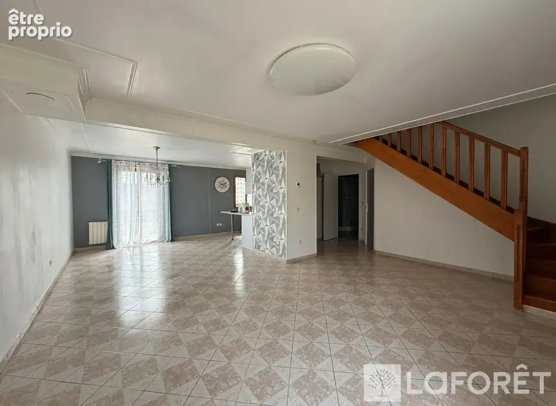 Maison, Romilly Sur Seine, jardin, garage - photo 2