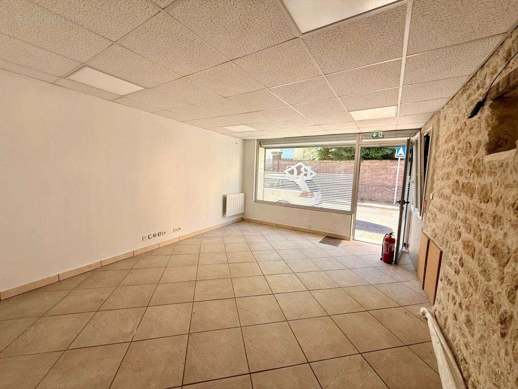 Immeuble de rapport Beaumont sur Oise centre ville - photo 2
