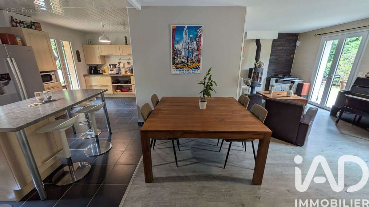 Photo 4 - Maison à MARTIGNAS-SUR-JALLE