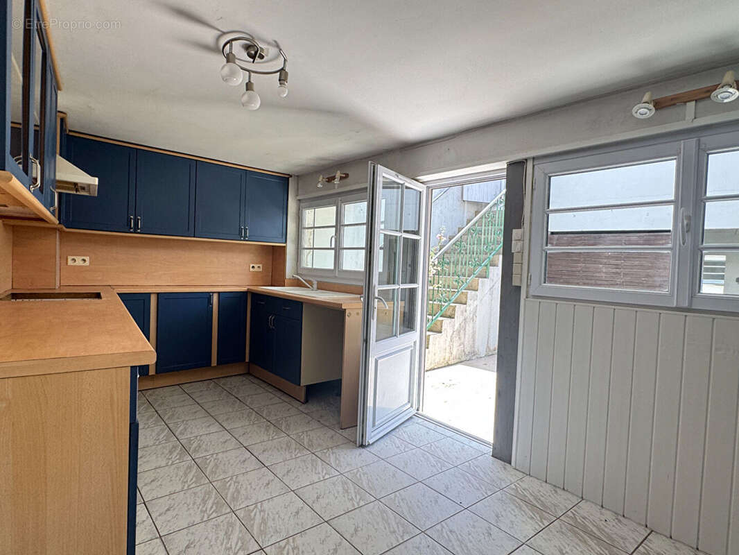 Maison Sainte Marie De Re 2 pièce(s) 60 m2 - photo 3