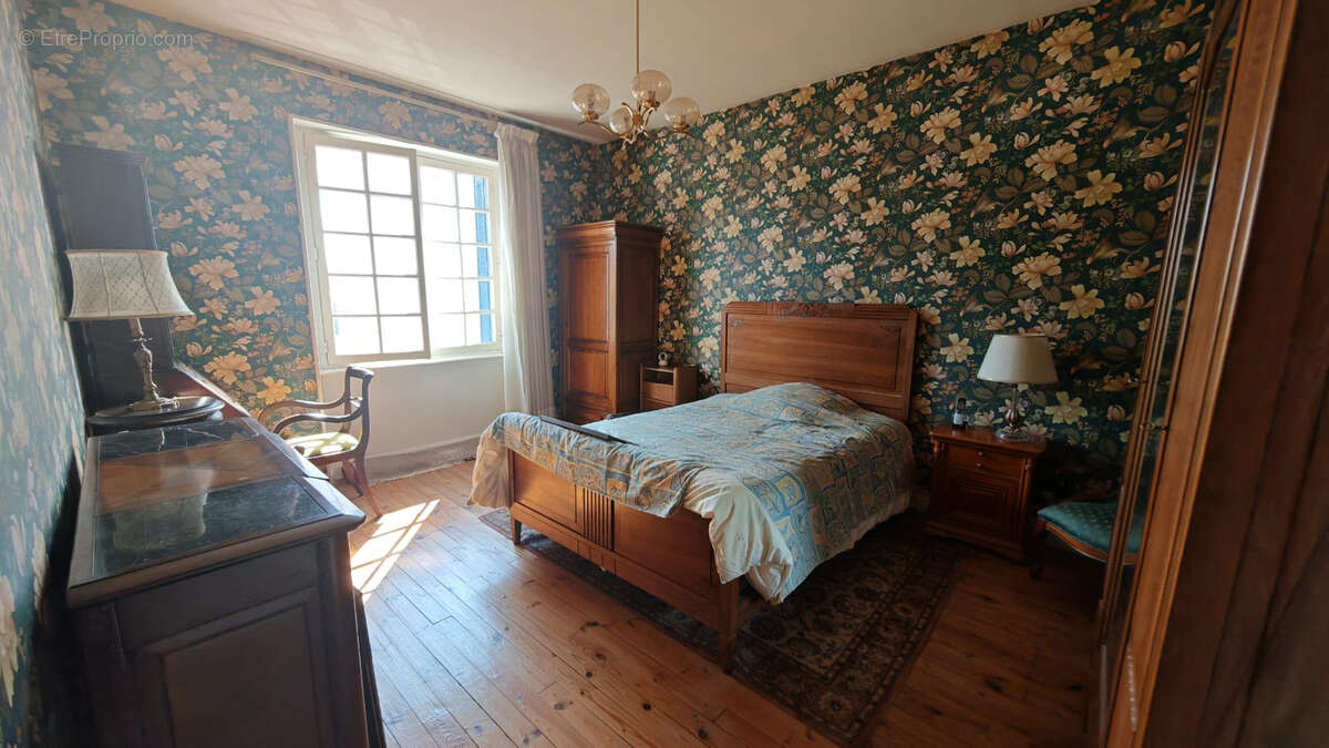 Maison à CLERMONT-FERRAND