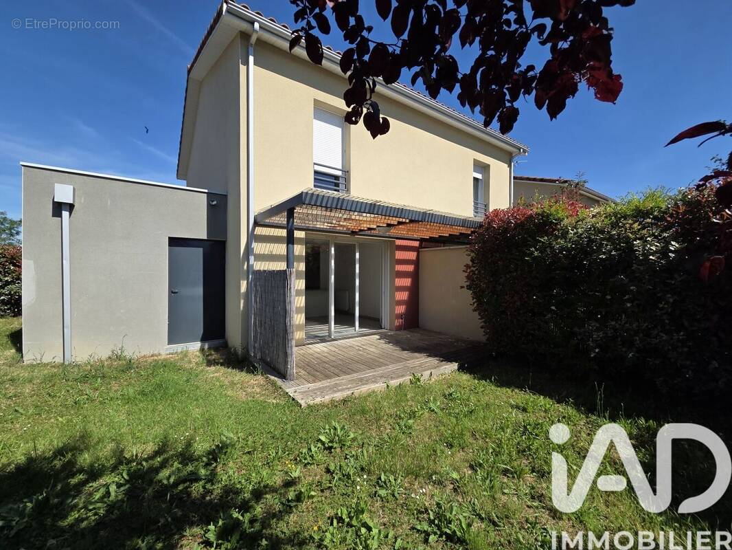 Photo 1 - Maison à CUGNAUX