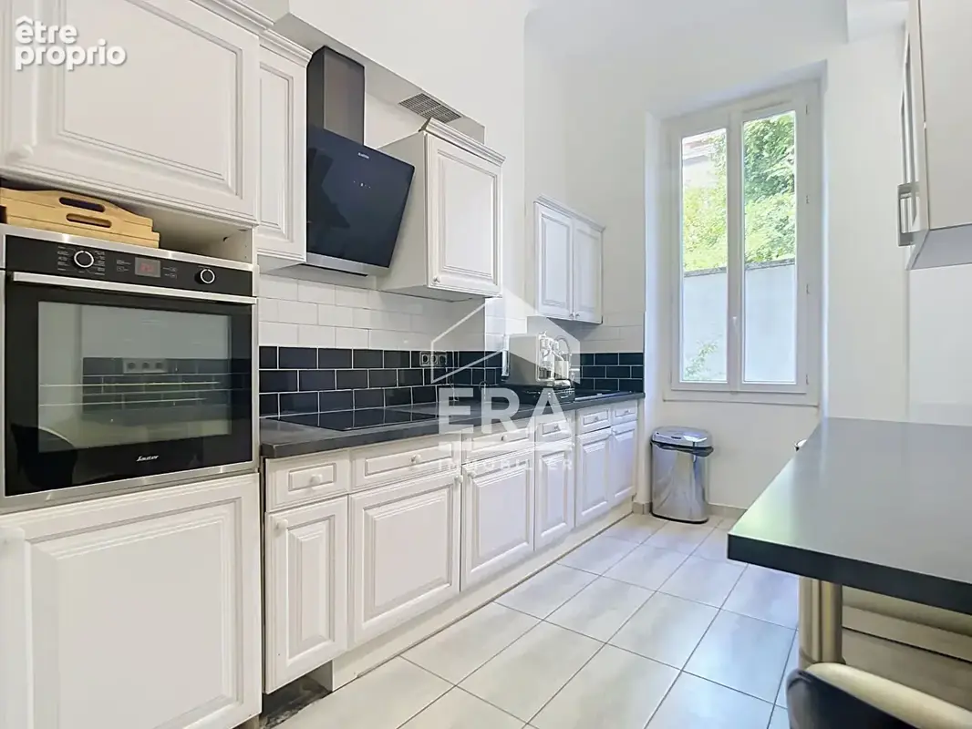 Appartement T4 de 116 m²  - Notre Dame du Mont - Marseille 13006 - photo 14