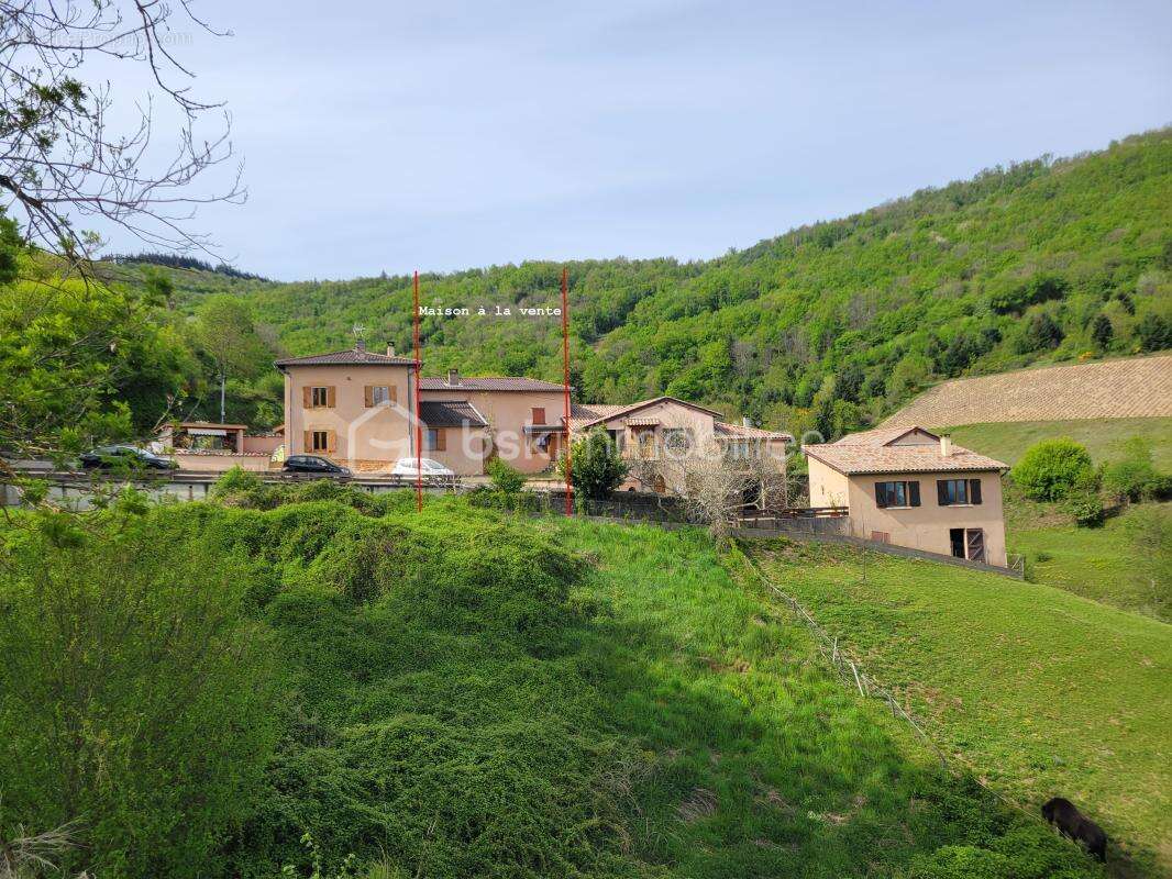 Maison à LE PERREON