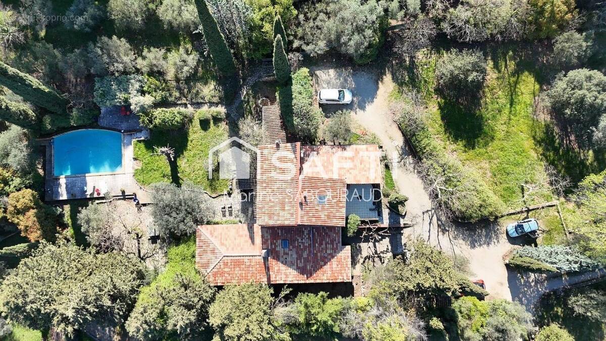 Photo 1 - Maison à LORGUES