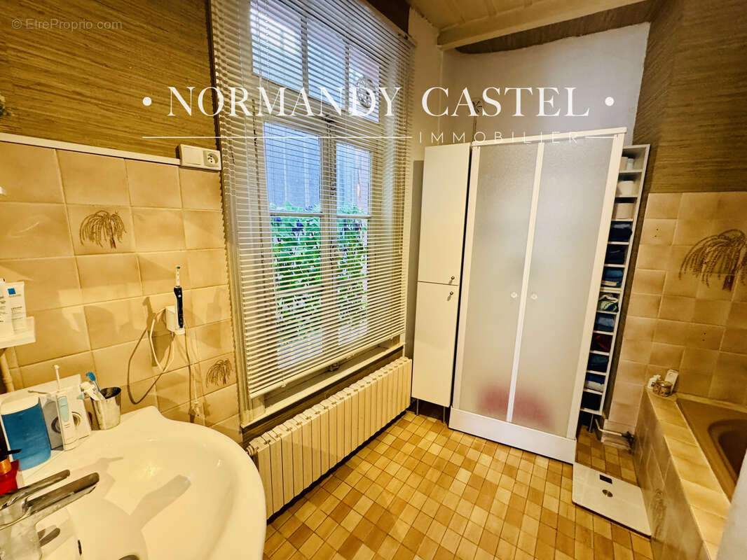 Maison à TROUVILLE-SUR-MER