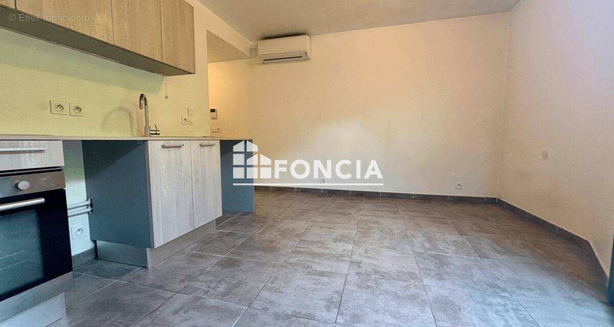Appartement à VENCE