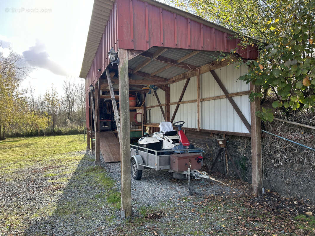 Maison à SAINT-JEAN-DE-LIVERSAY