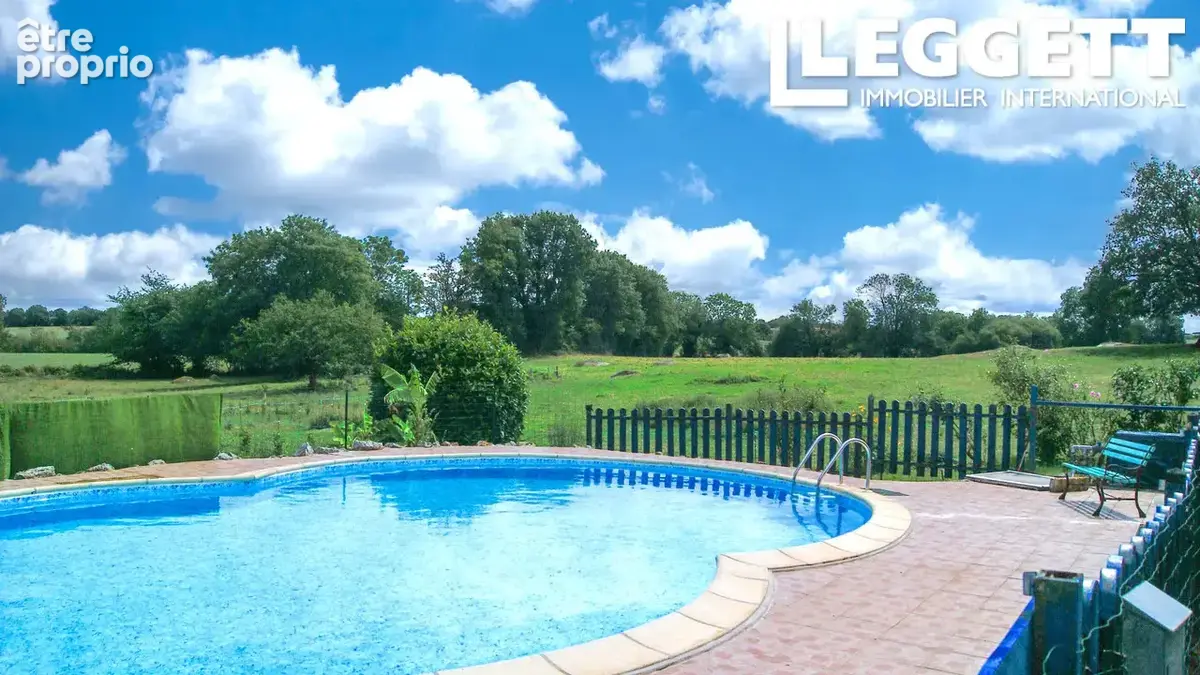 Ancienne ferme avec piscine et dépendances, au calme en pleine campagne - photo 4