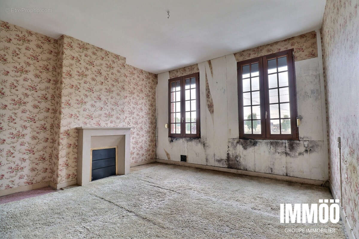 Maison à LE HOULME