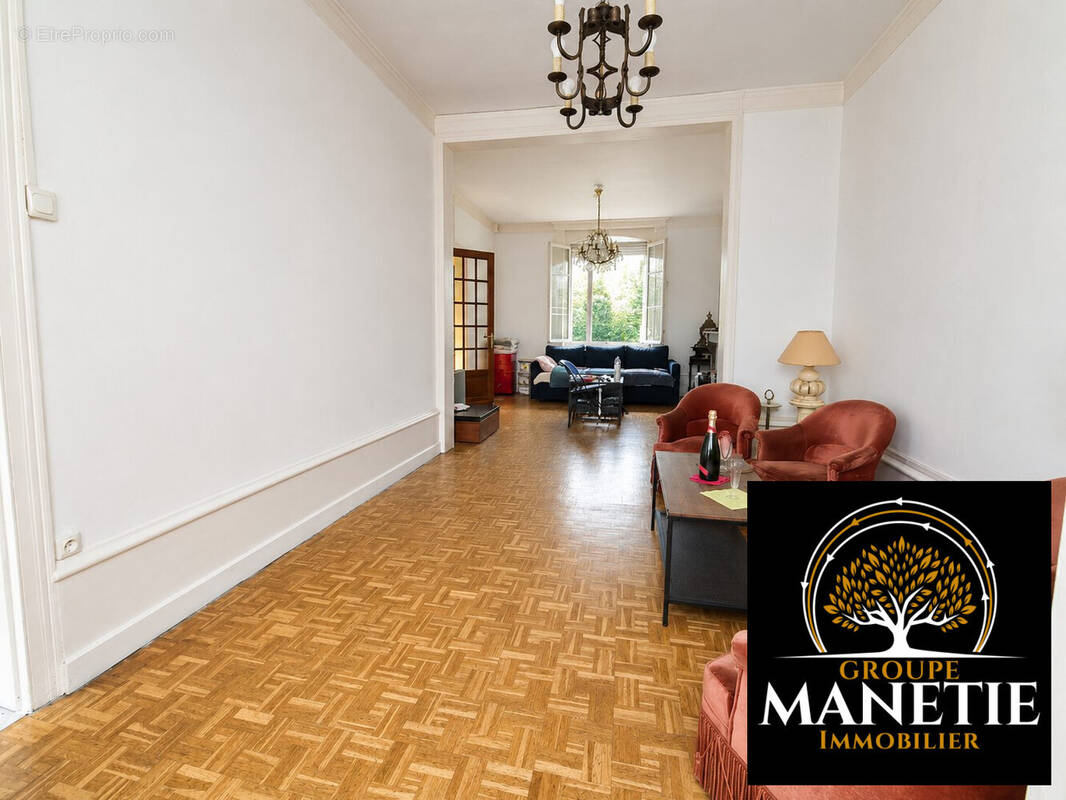 Maison 138 m² à Sin-Le-Noble  - photo 2