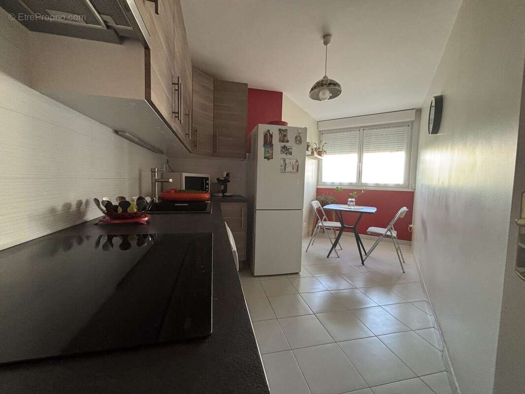 Appartement à MONTIGNY-LE-BRETONNEUX