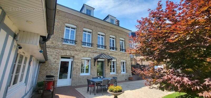 Maison à ELBEUF
