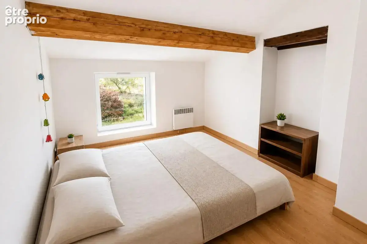 Maison de 6 pièces de 166 m² à Jau-Dignac-et-Loirac - photo 4