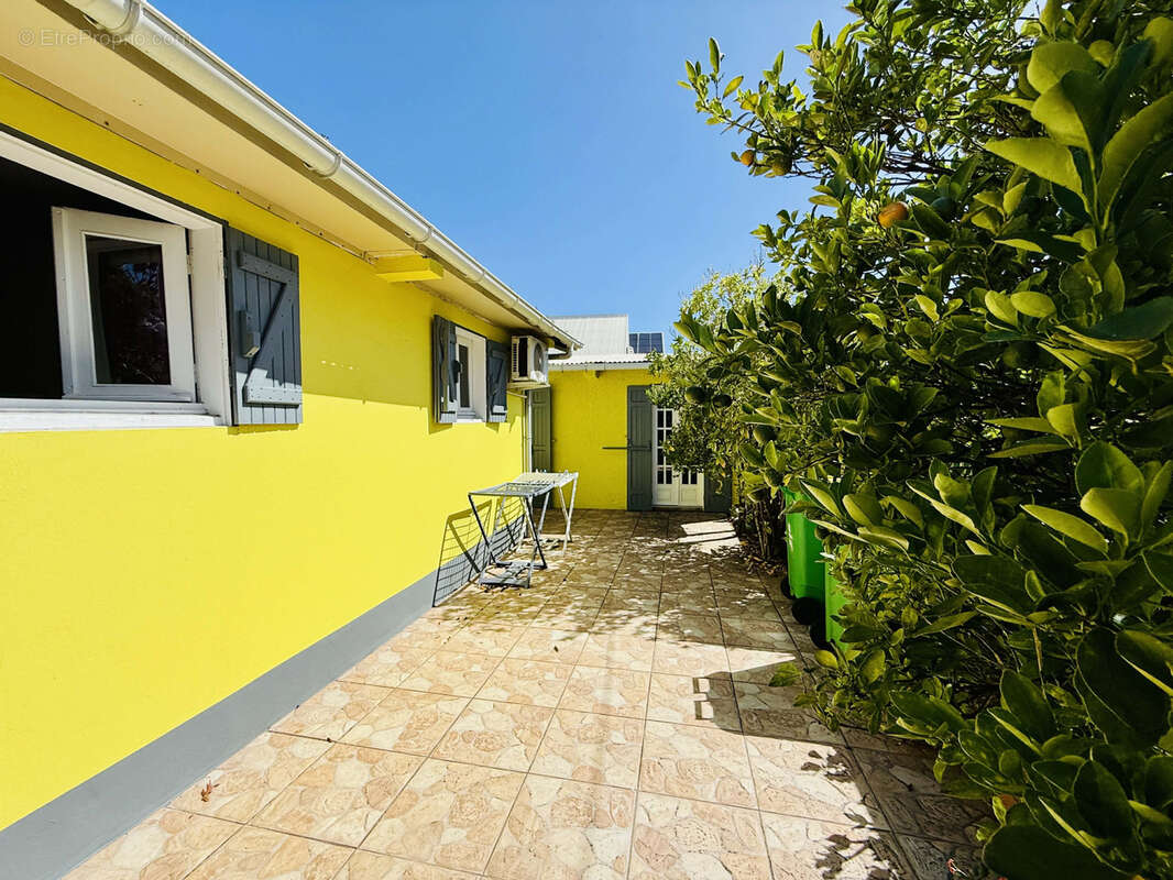 Maison à SAINT-PIERRE