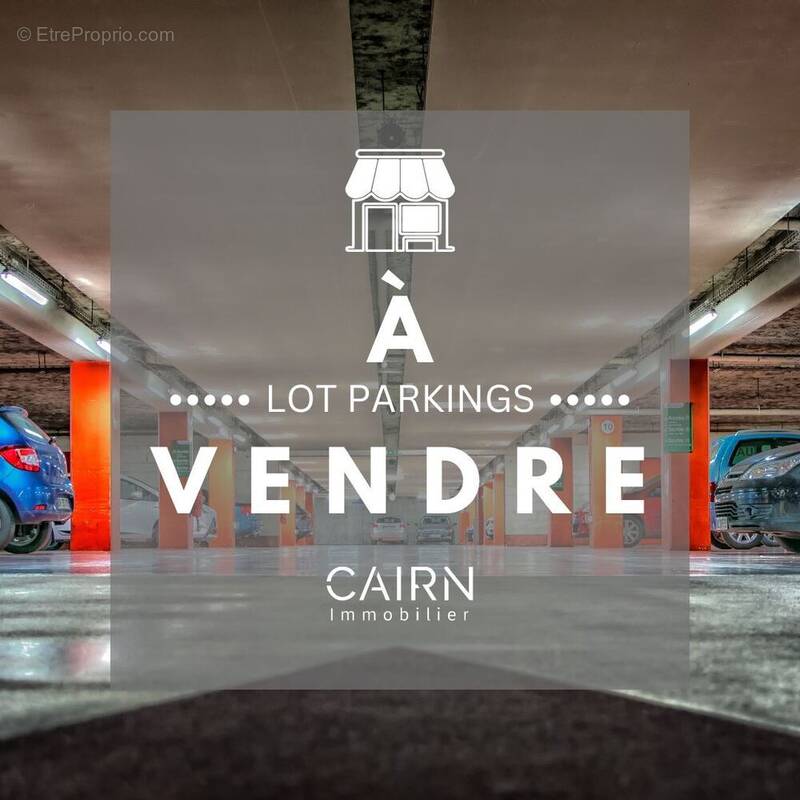 Parking à SAINT-MAUR-DES-FOSSES