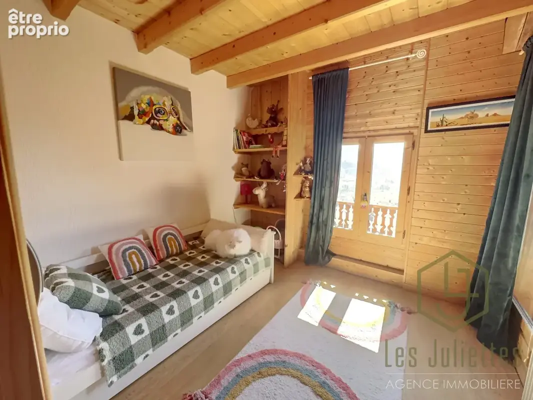 Superbe ferme rénovée de 1900   charme authentique savoyard - photo 12