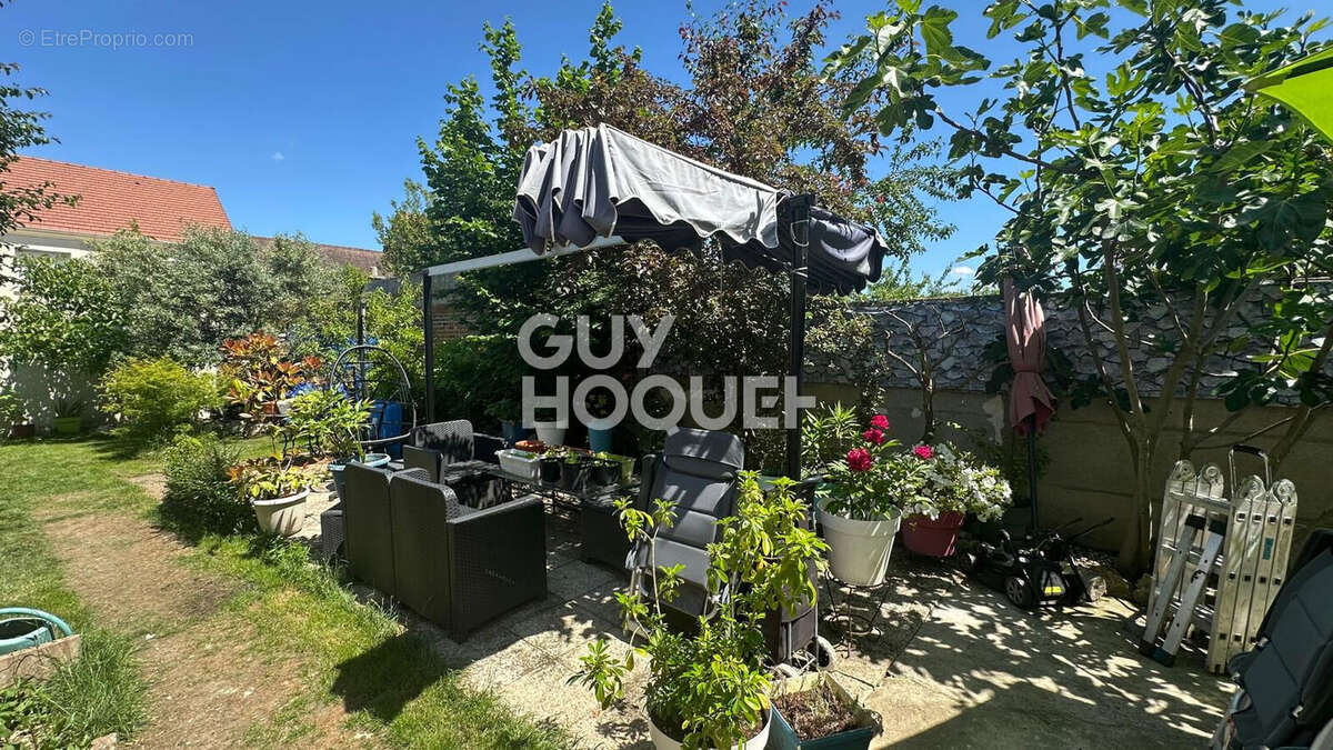 Maison à MANTES-LA-JOLIE