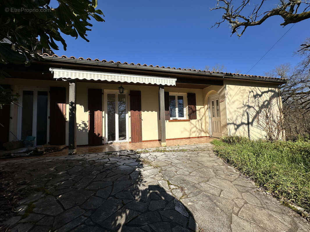 Appartement à MONFLANQUIN