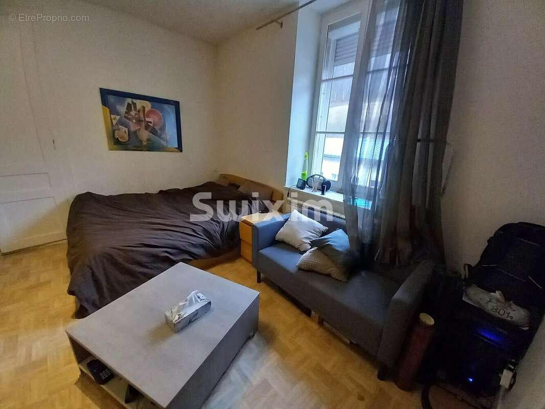 Appartement à LA MOUILLE