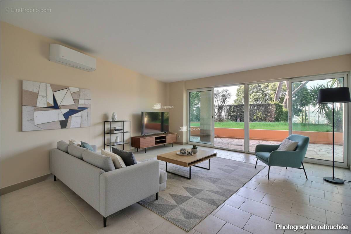 Appartement à LE CANNET