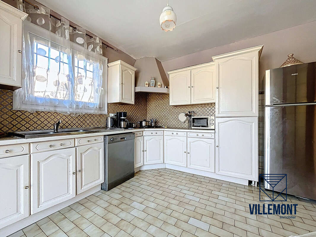 Cuisine  - Maison à MILHAUD