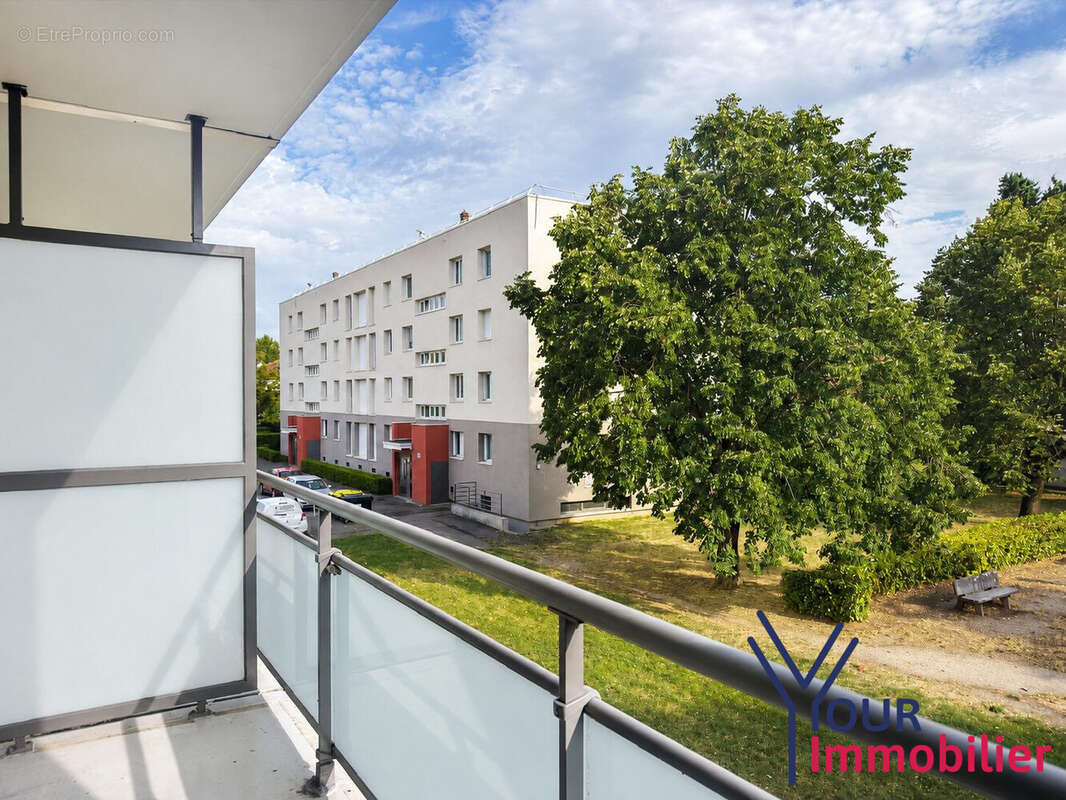 Appartement 62 m² à Grigny  - photo 3