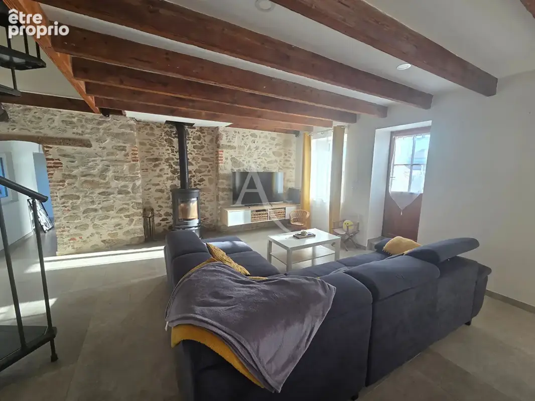 Maison  4 pièce(s) - Maison en pierre rénovée - photo 5