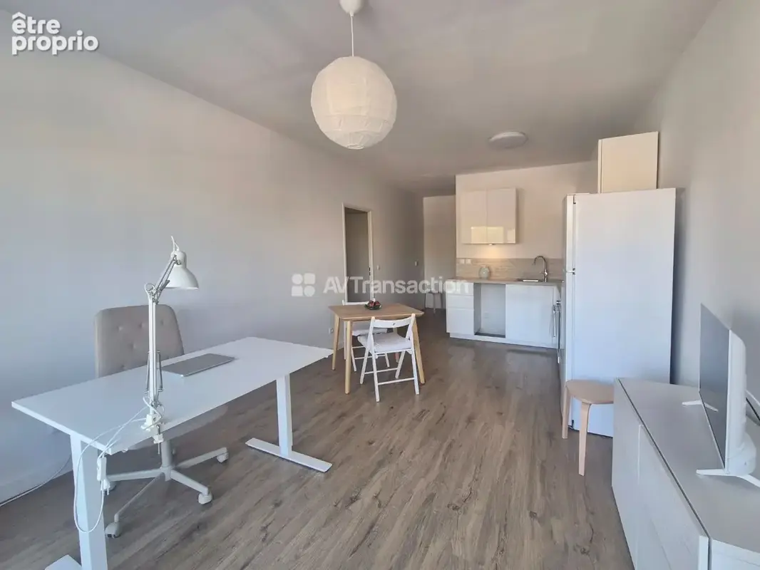 Appartement à LORGUES