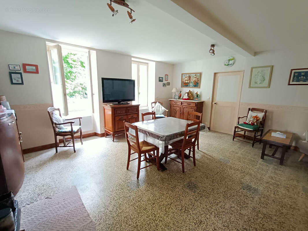 Maison à CABARIOT