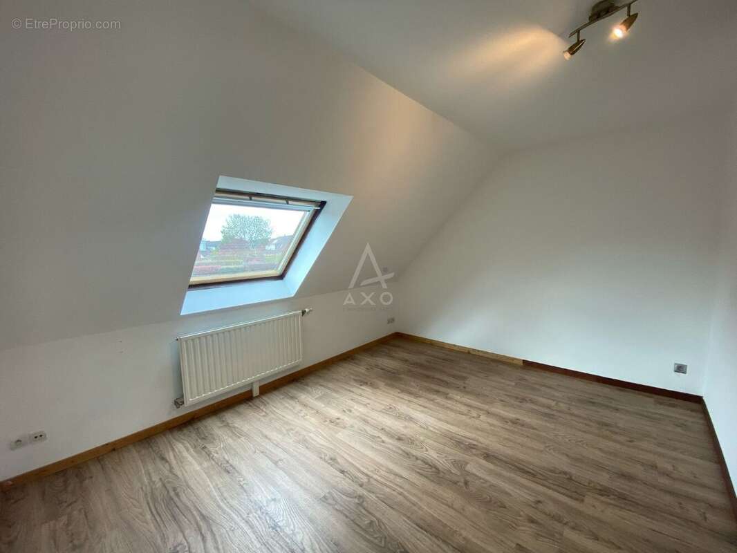 Maison à MARQUILLIES