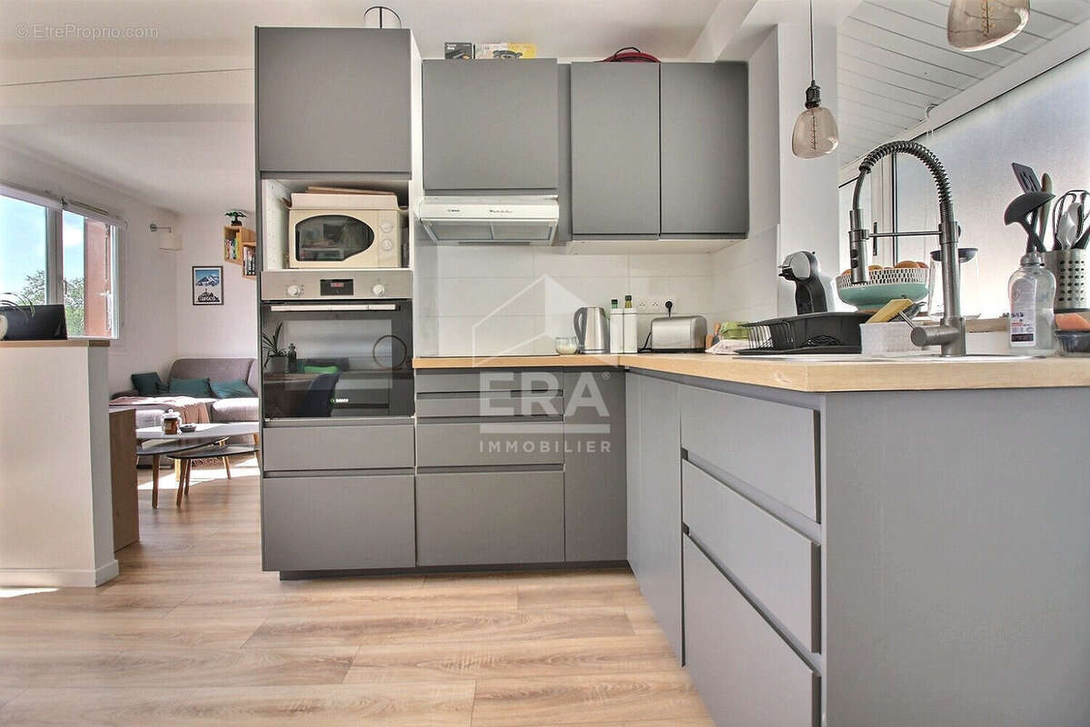 Appartement à CLICHY