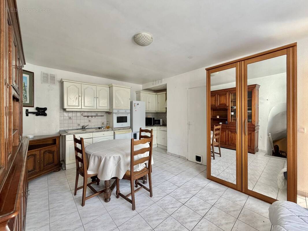 Appartement à VERRIERES-LE-BUISSON