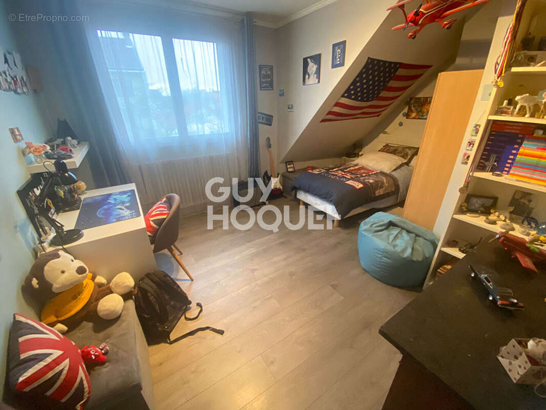 Maison à LE BLANC-MESNIL