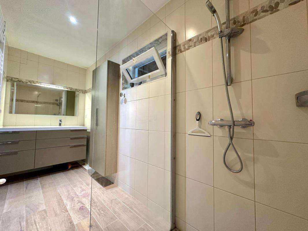 Maison à CASTETS-EN-DORTHE