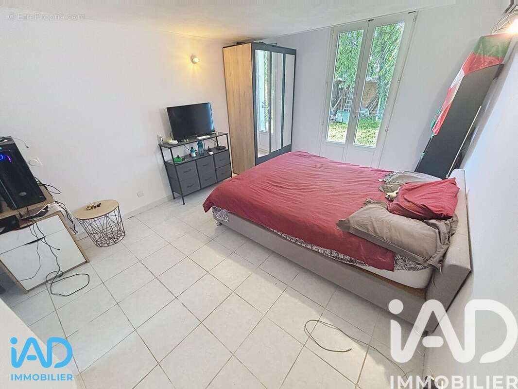 Maison 123 m² à Estissac  - photo 8