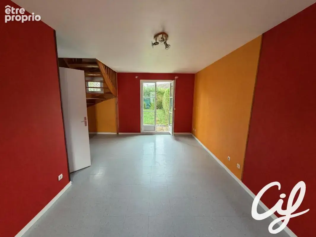 Maison T3 VAL DE REUIL - 64.99 m2  115 000 Euros - photo 2