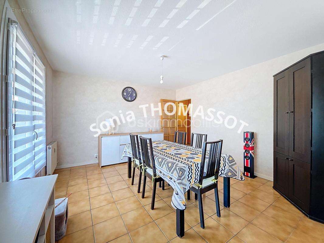Appartement à LONGVIC