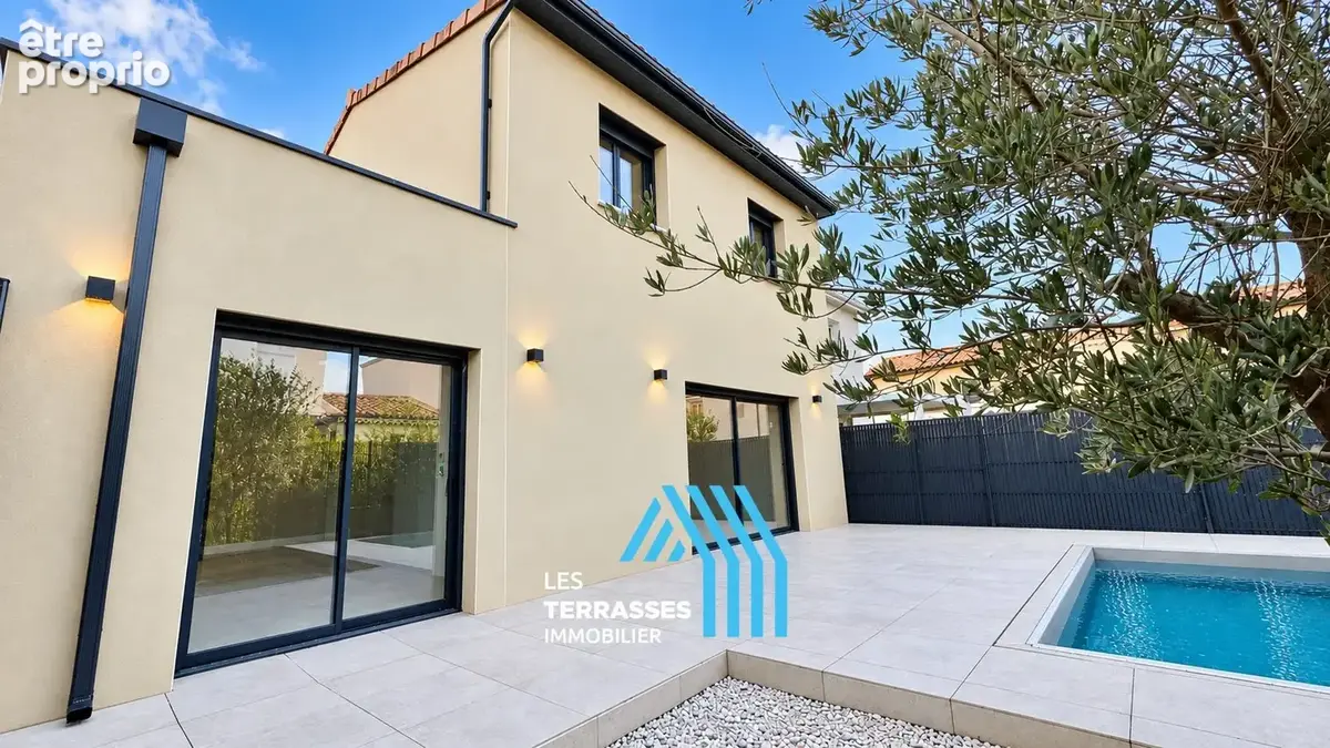 Photo Maison à Montelimar au prix de 319 000€