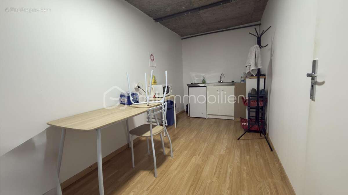 Commerce à SAINT-QUENTIN