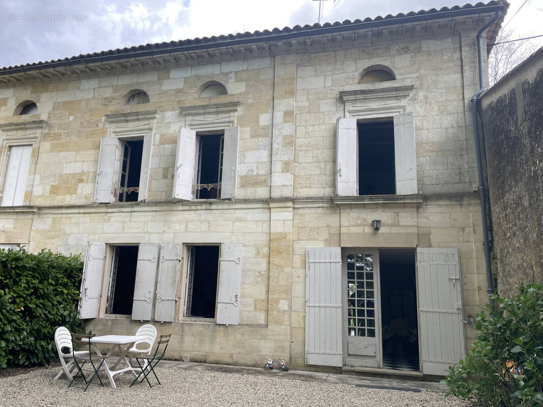 Maison à SAINTE-TERRE