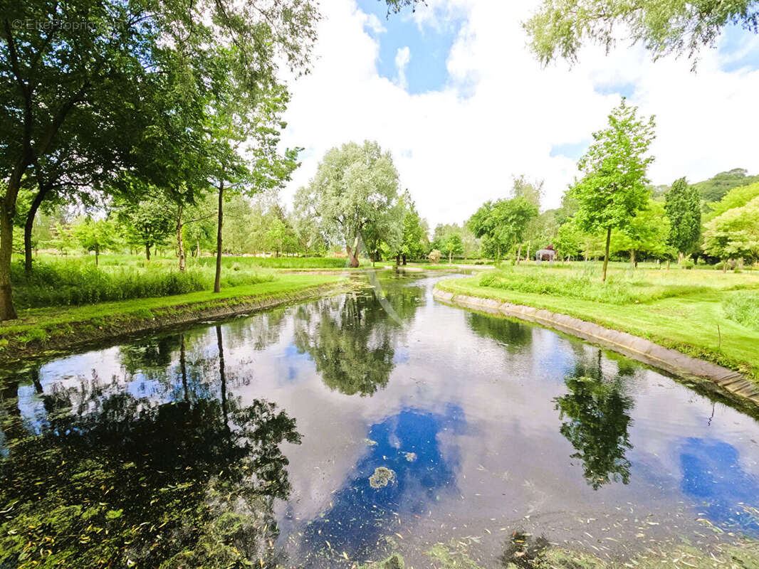 Maison à ESTREELLES
