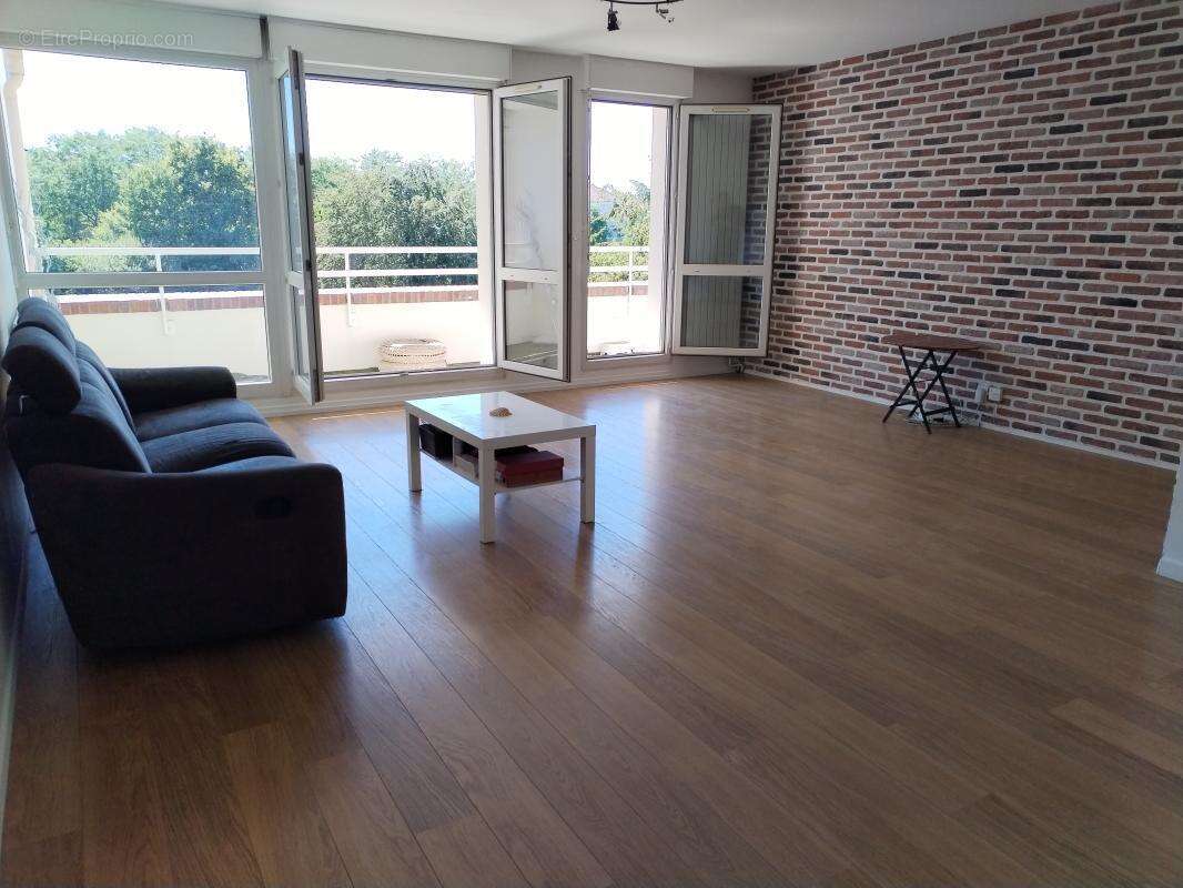 Appartement à GUYANCOURT
