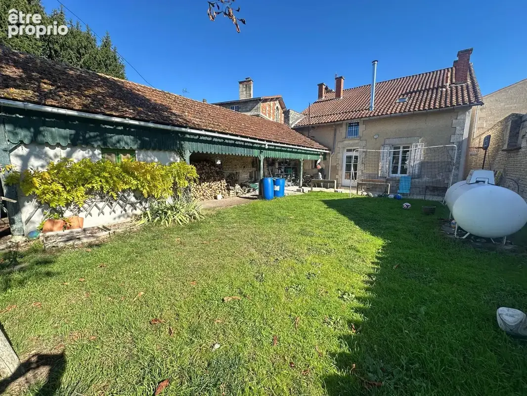 Photo 1 - Maison à BEAUVOIR-SUR-NIORT