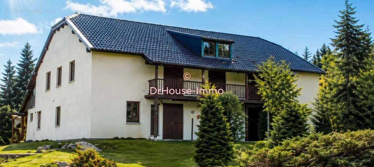 Maison 320 m² à Arette  - photo 2