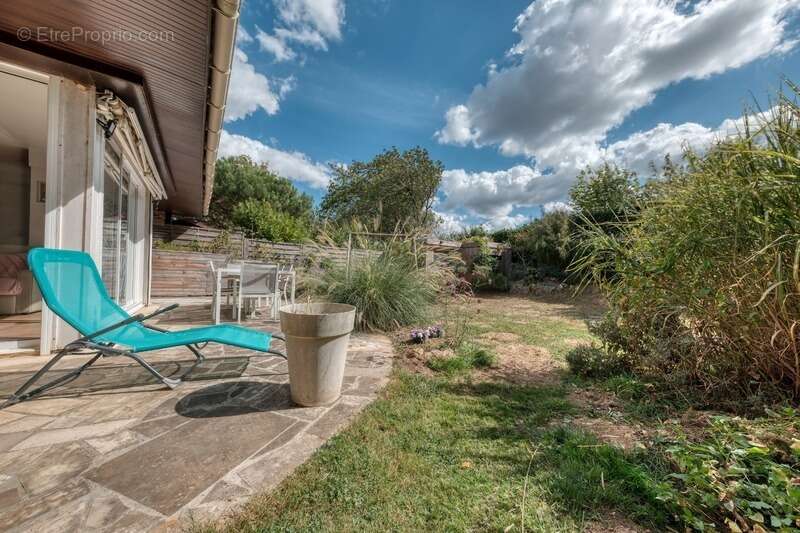 Maison à CERNAY-LA-VILLE