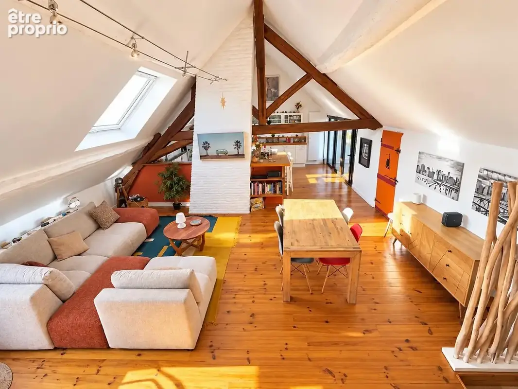 Appartement de 70m2 - 100m2 au sol avec jardin privatif  de 250m2 - le charme de l’ancien. - photo 1