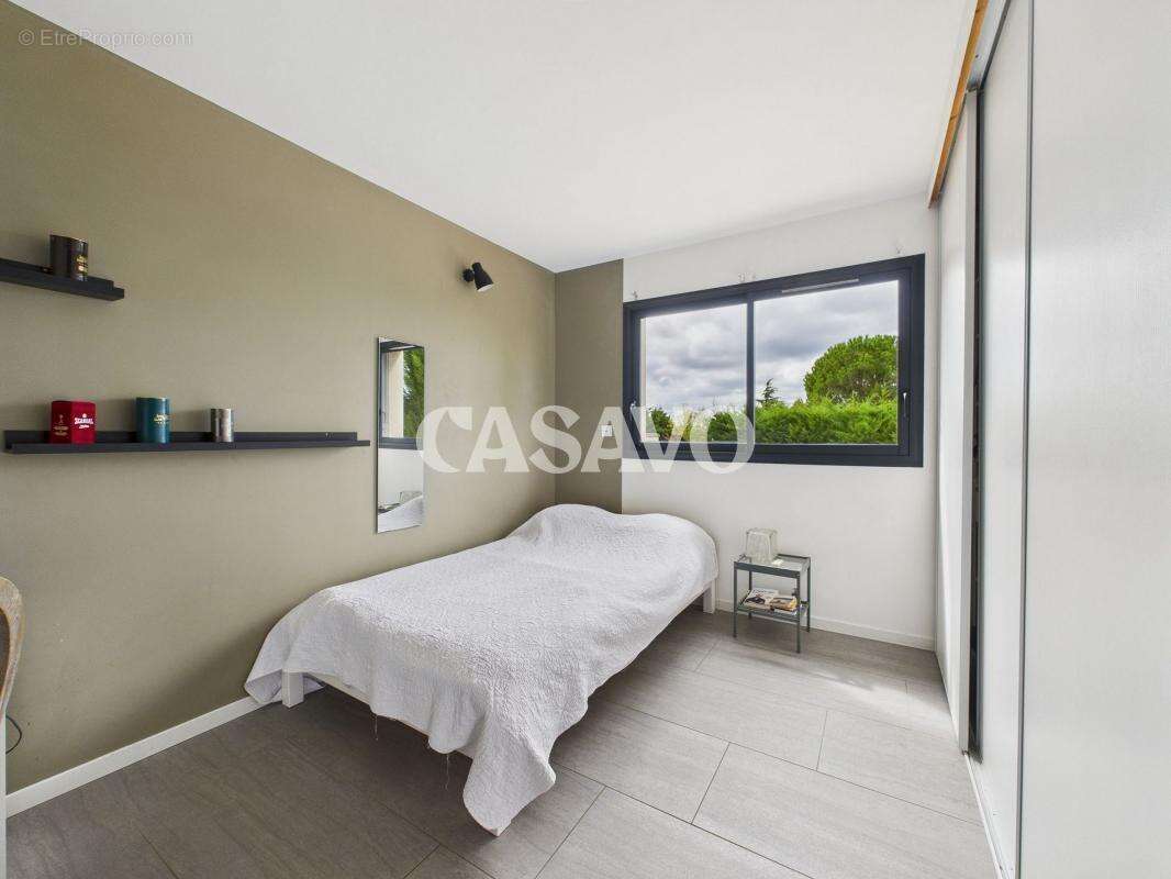 Maison à REVENTIN-VAUGRIS